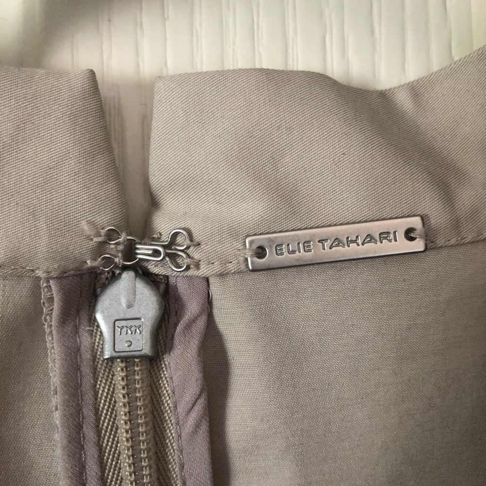 Elie Tahari beige dress. - Picture 2 of 5